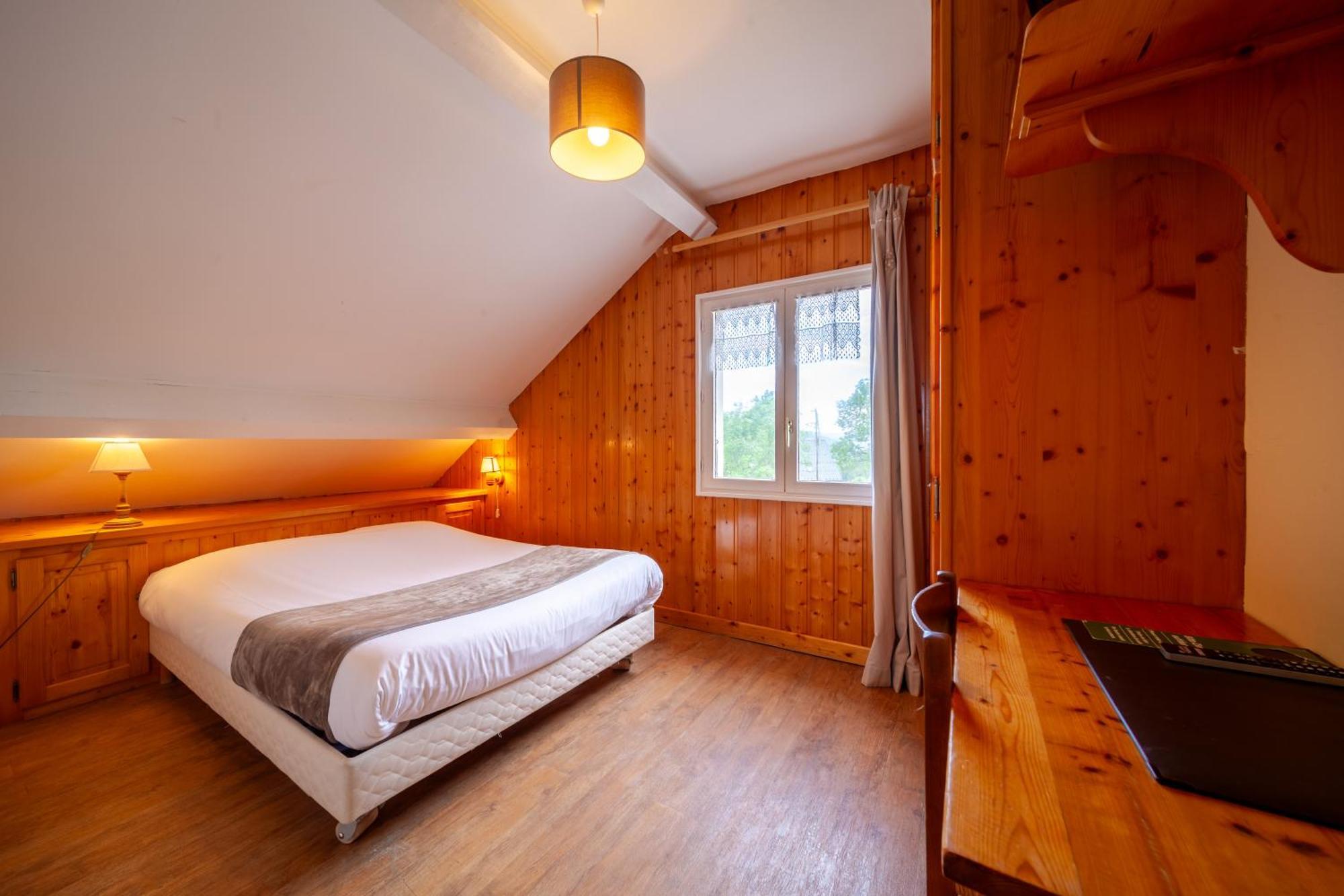Auberge Des Montauds - Hotel & Restaurant Villard-de-Lans Cameră foto